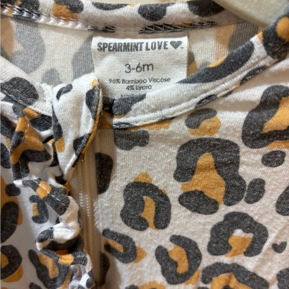 Spearmint Love Bamboo Leopard Print Kids Footie - Picture 3 of 4